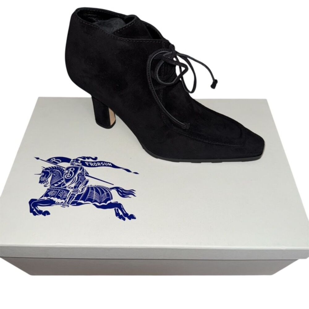 Burberry Women's "Storm Bootie" Leather Heeled Booties Boots Shoes US 8 EUR 38.5